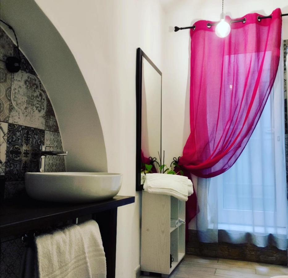 Prima Stella Tourist Rooms Minturno Eksteriør billede